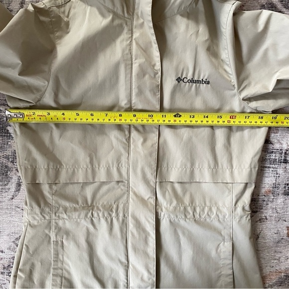 COLUMBIA Beige Long Rain Jacket Size XS - Picture 11 of 14